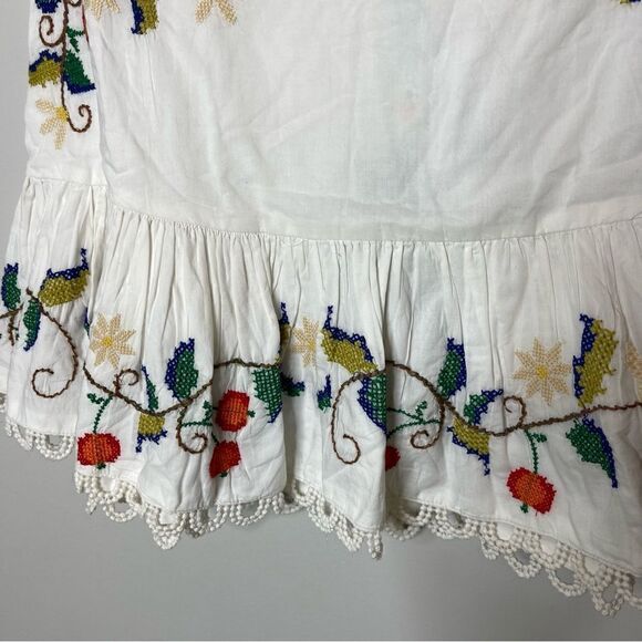 Farm Rio - Pitanga Embroidery Mini Skirt size Small new - Picture 11 of 14